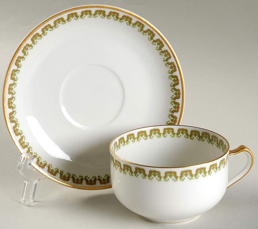 Schleiger 272 Flat Cup & Saucer Set by Haviland-1