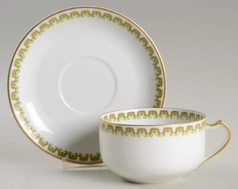 Schleiger 272 Oversized Cup & Saucer Set by Haviland-1