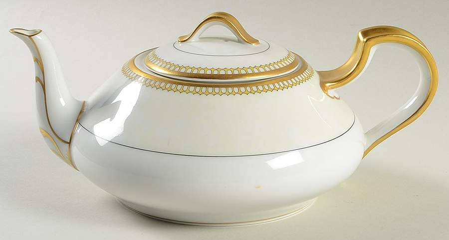 Schleiger 278 Teapot & Lid by Haviland-1