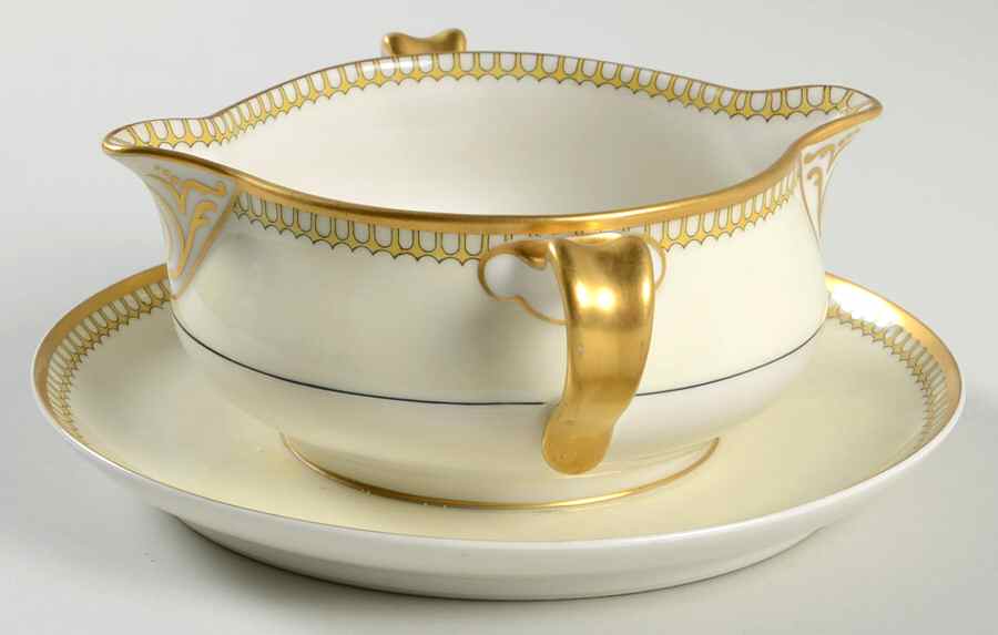 Schleiger 278A Gravy Boat with Attached Underplate by Haviland-1