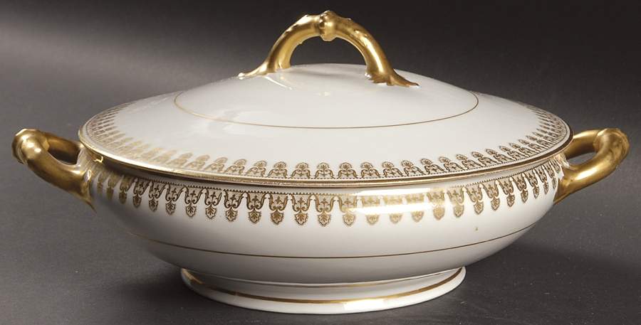 Schleiger 280 Round Covered Vegetable by Haviland-1