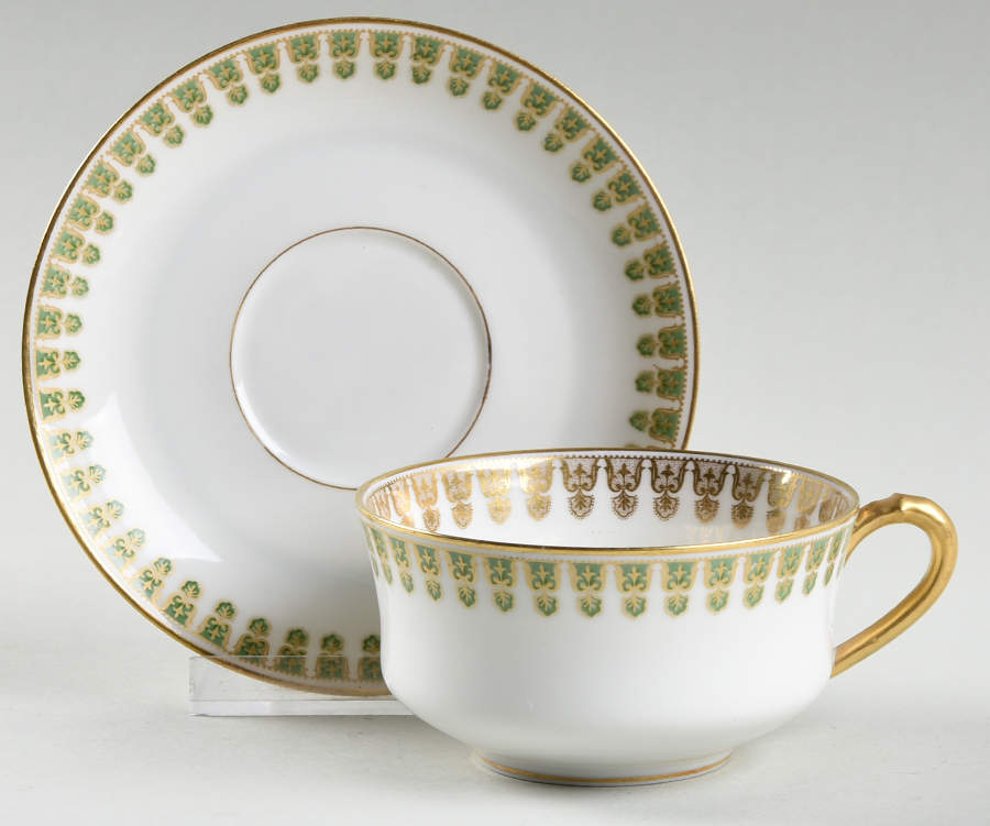 Schleiger 280a Flat Cup & Saucer Set by Haviland-1
