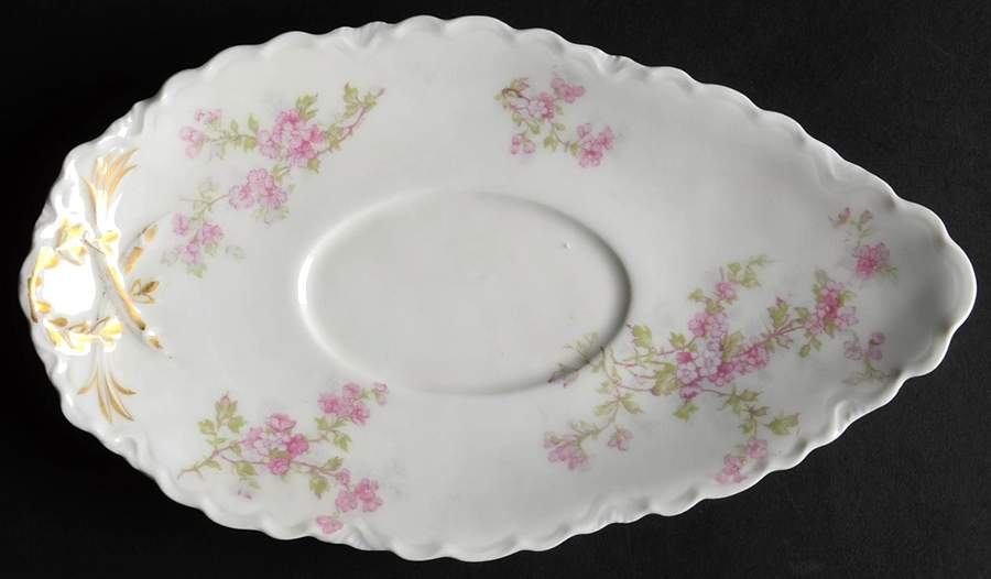 Schleiger 29 Underplate for Gravy Boat by Haviland-1