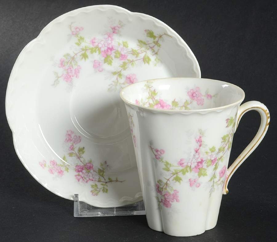 Schleiger 29h Chocolate Cup & Saucer Set by Haviland-1