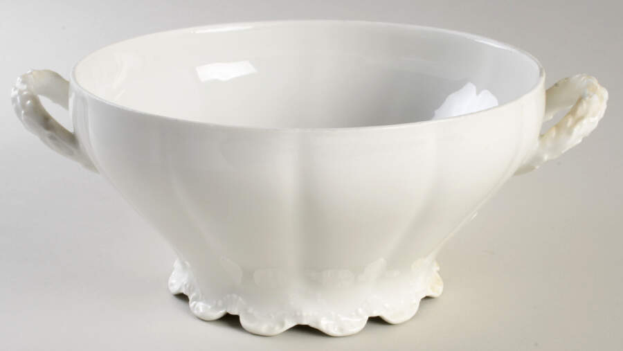 Schleiger 301 Tureen No Lid by Haviland-1