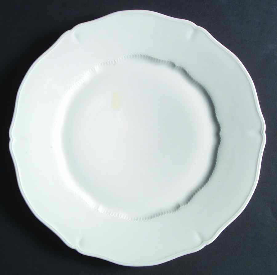 Schleiger 303 Dinner Plate by Haviland-1