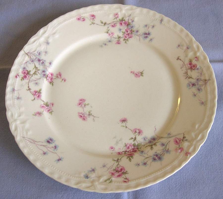 Schleiger 309C Dinner Plate by Haviland-1