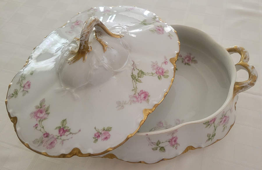 Schleiger 31 Oval Covered Vegetable by Haviland-1