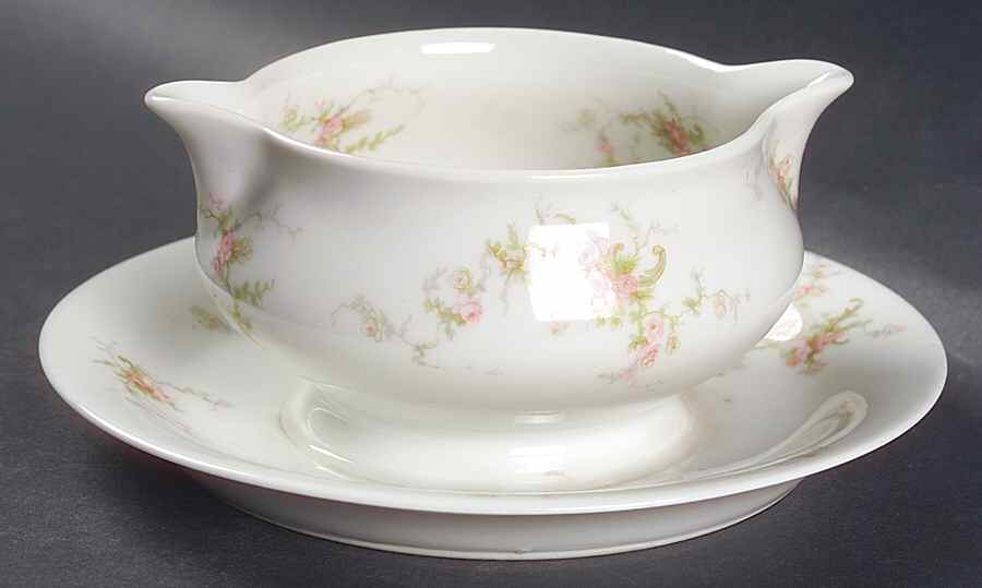 Schleiger 318a Gravy Boat with Attached Underplate by Haviland-1