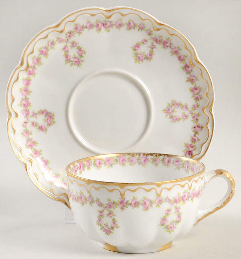 Schleiger 319 Oversized Cup & Saucer Set by Haviland-1