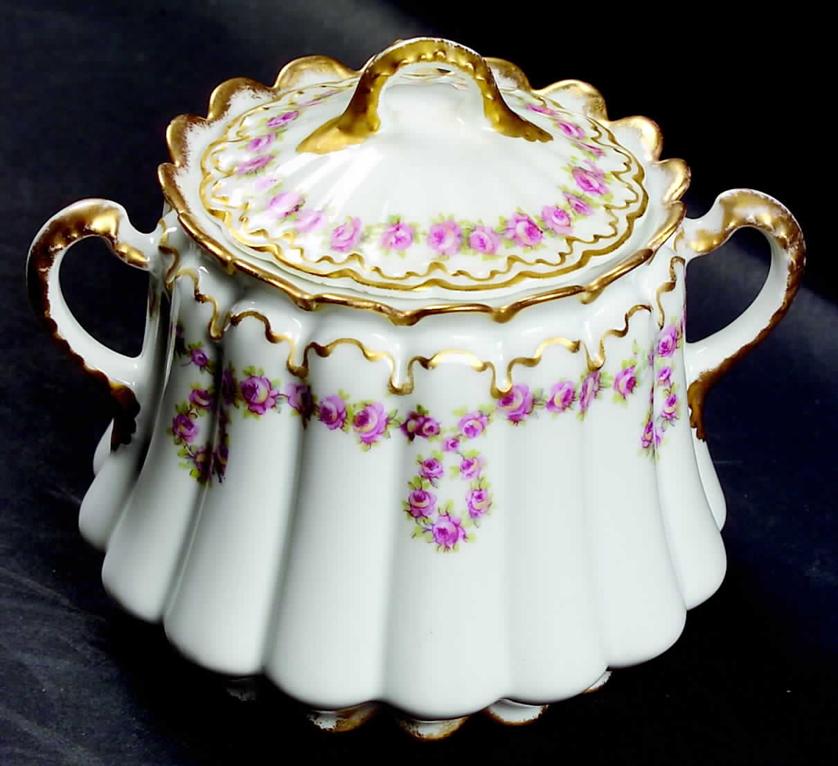 Schleiger 319 Sugar Bowl & Lid by Haviland-1
