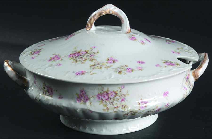Schleiger 320e (Smooth) Round Covered Vegetable by Haviland-1