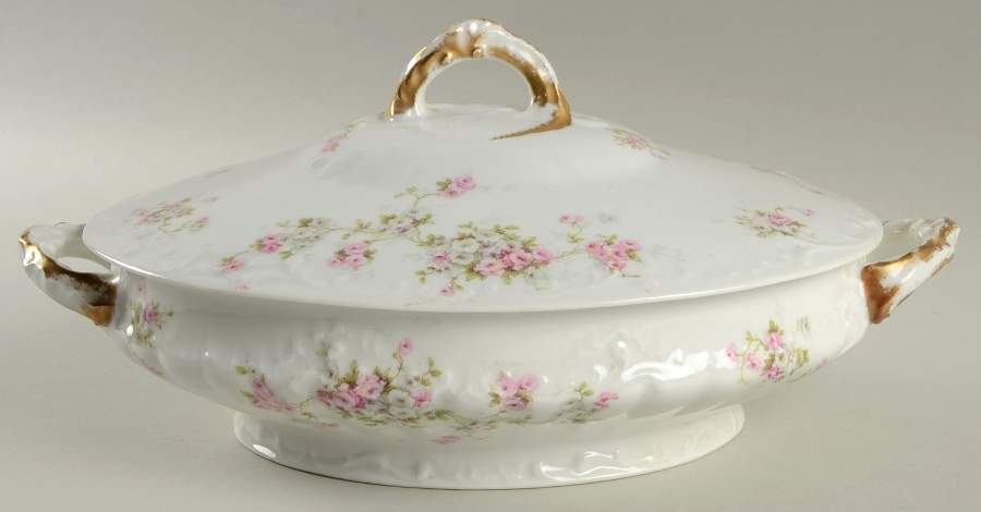 Schleiger 320e (Smooth) Oval Covered Vegetable by Haviland-1