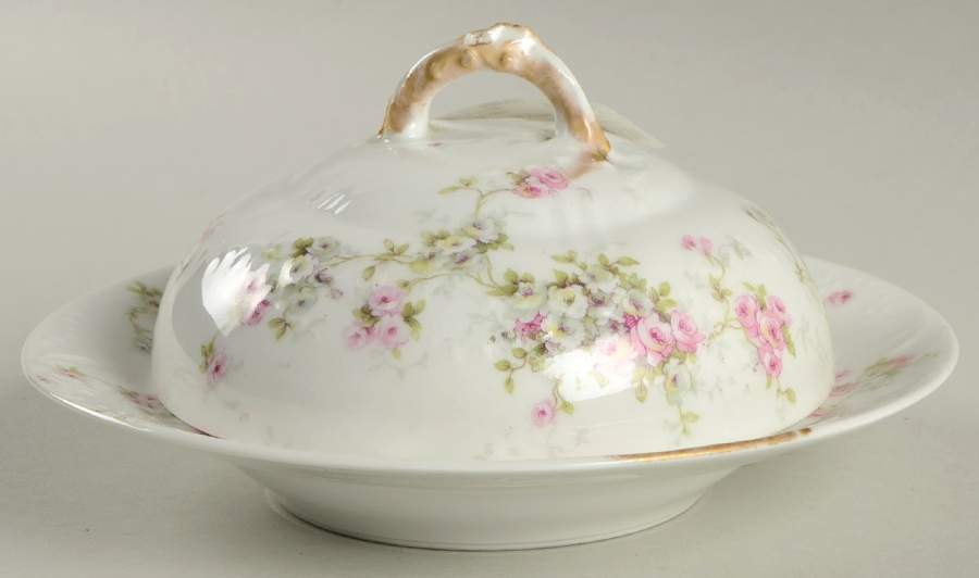 Schleiger 320e (Smooth) Round Covered Butter by Haviland-1