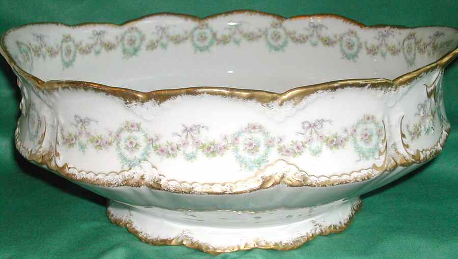 Schleiger 330 10" Large Salad Serving Bowl by Haviland-1