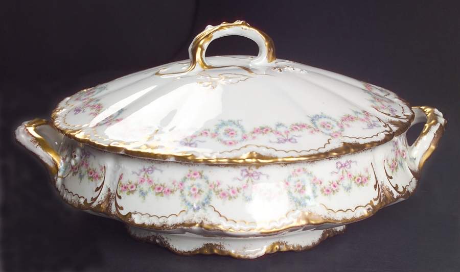 Schleiger 330 Round Covered Vegetable by Haviland-1