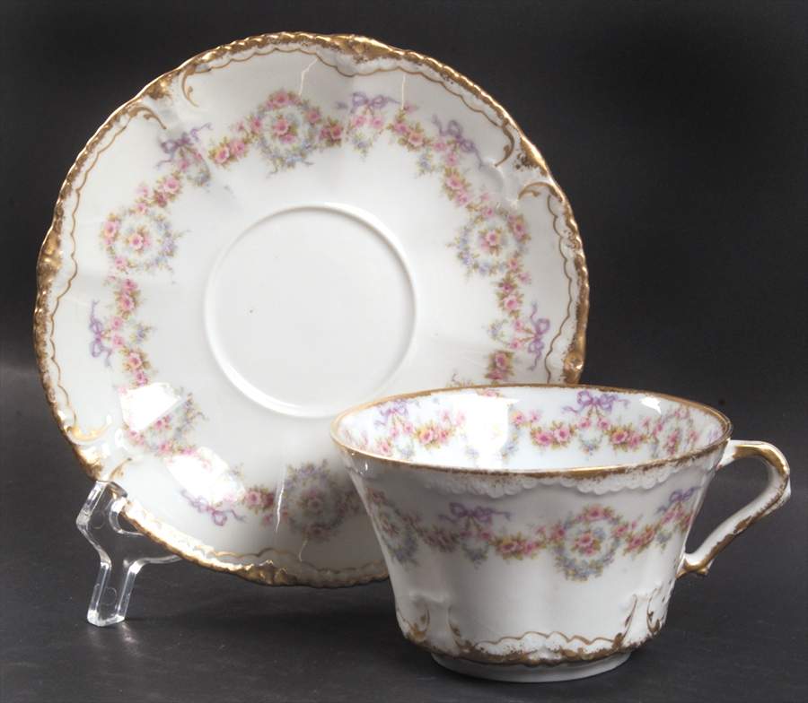 Schleiger 330 Oversized Cup & Saucer Set by Haviland-1