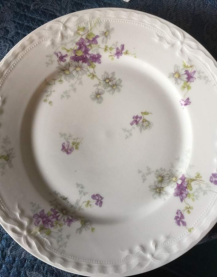 Schleiger 331b Dinner Plate by Haviland-1