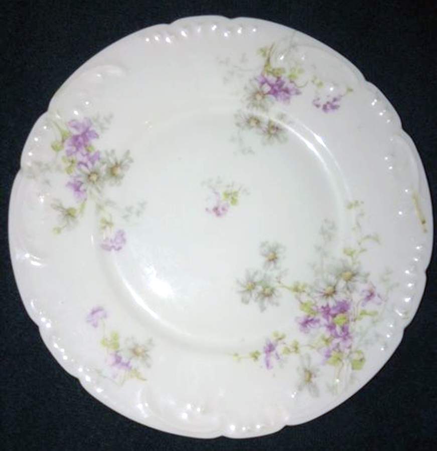 Schleiger 331f Dinner Plate by Haviland-1
