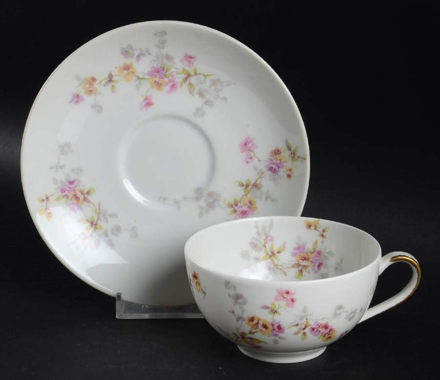 Schleiger 339C Flat Cup & Saucer Set by Haviland-1