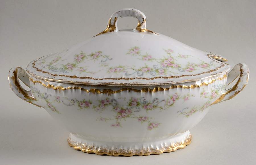 Schleiger 340 Tureen &  Lid by Haviland-1