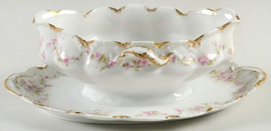 Schleiger 341A Gravy Boat with Attached Underplate by Haviland-1