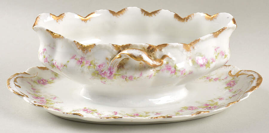 Schleiger 341D Gravy Boat with Attached Underplate by Haviland-1