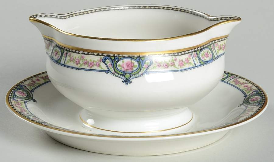 Schleiger 344 Gravy Boat with Attached Underplate by Haviland-1