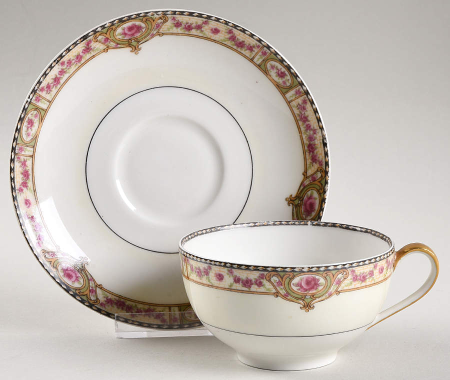 Schleiger 344a Flat Cup & Saucer Set by Haviland-1