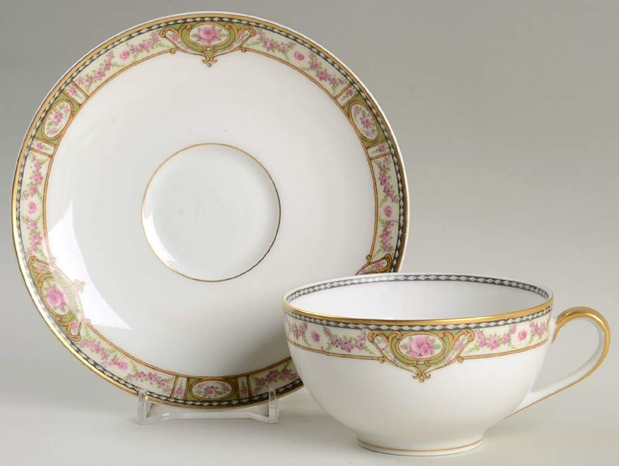 Schleiger 344d Flat Cup & Saucer Set by Haviland-1