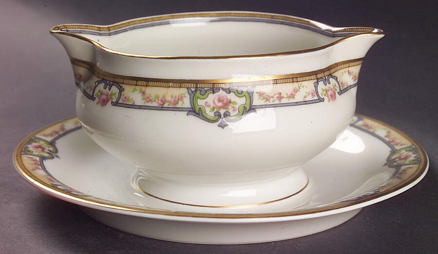 Schleiger 345A Gravy Boat with Attached Underplate by Haviland-1