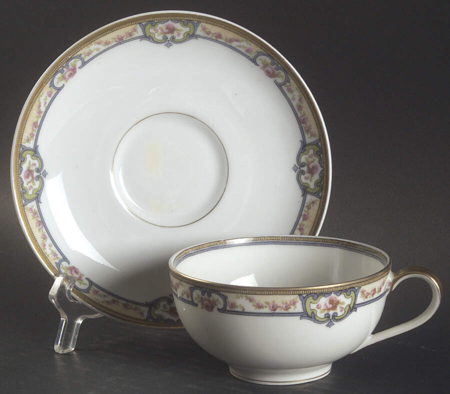 Schleiger 345A Oversized Cup & Saucer Set by Haviland-1