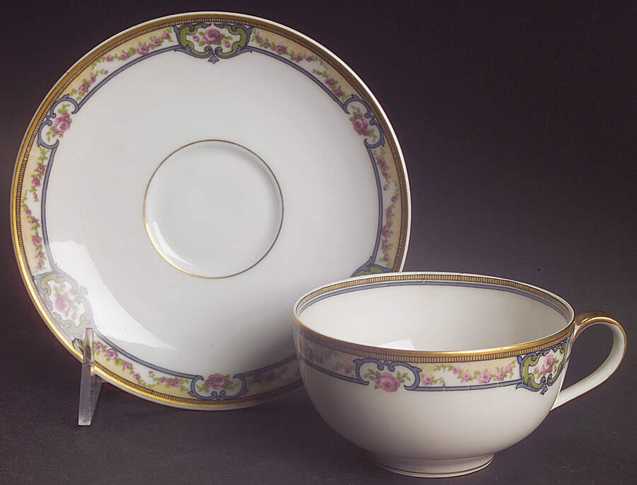 Schleiger 345A Flat Cup & Saucer Set by Haviland-1