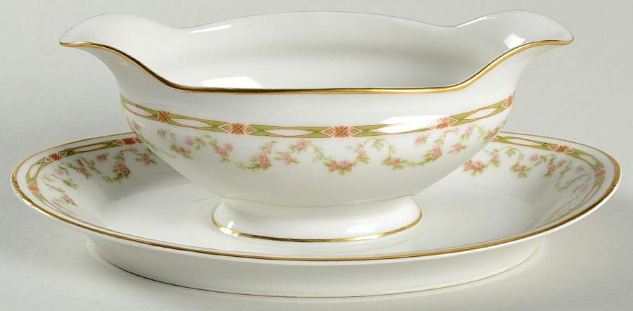Schleiger 346 Gravy Boat with Attached Underplate by Haviland-1