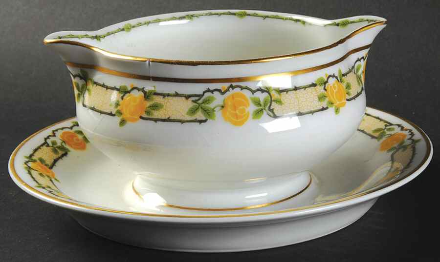 Schleiger 347 Gravy Boat with Attached Underplate by Haviland-1
