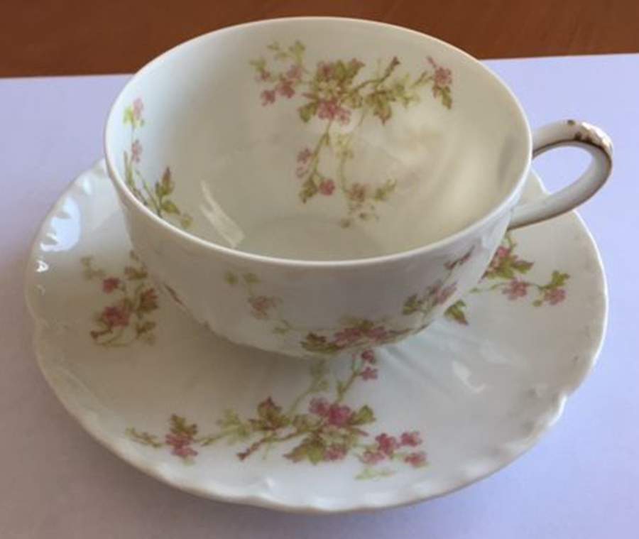 Schleiger 34a Flat Cup & Saucer Set by Haviland-1