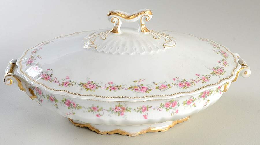 Schleiger 350f Oval Covered Vegetable by Haviland-1