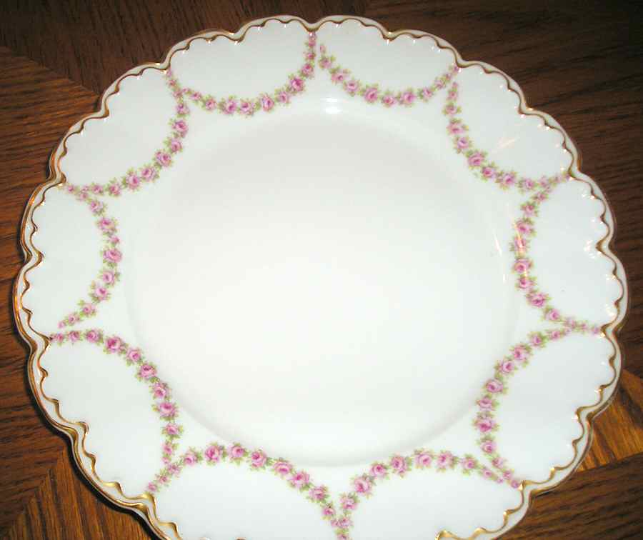 Schleiger 351 Dinner Plate by Haviland-1