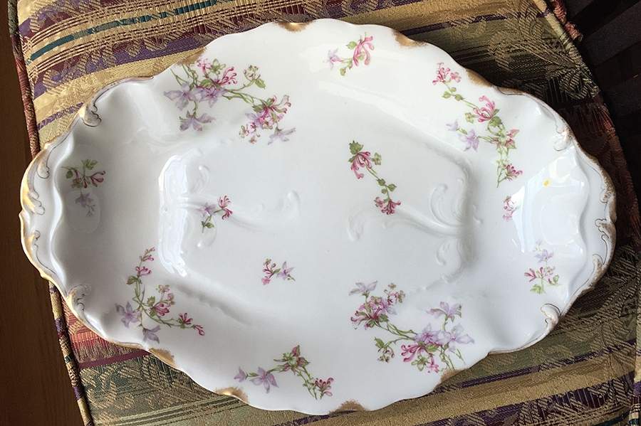 Schleiger 36D 15" Oval Serving Platter with Well by Haviland-1