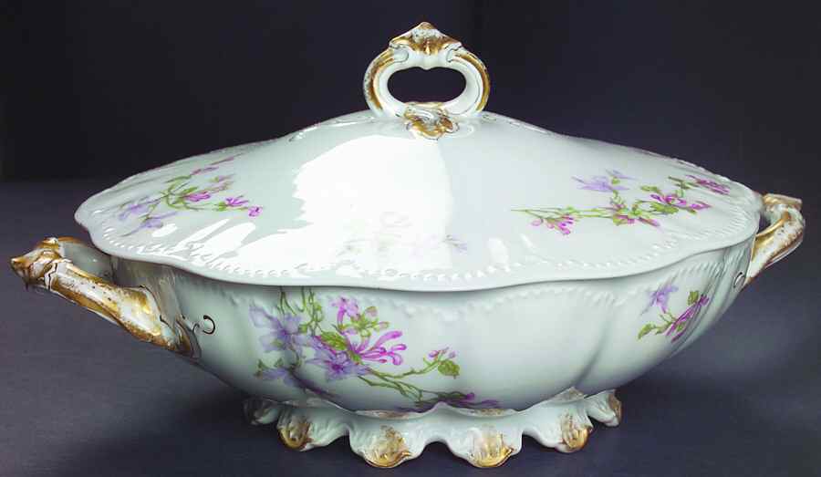 Schleiger 36g Round Covered Vegetable by Haviland-1