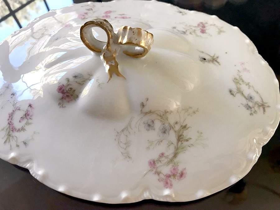 Schleiger 38 Lid for Oval Vegetable by Haviland-1