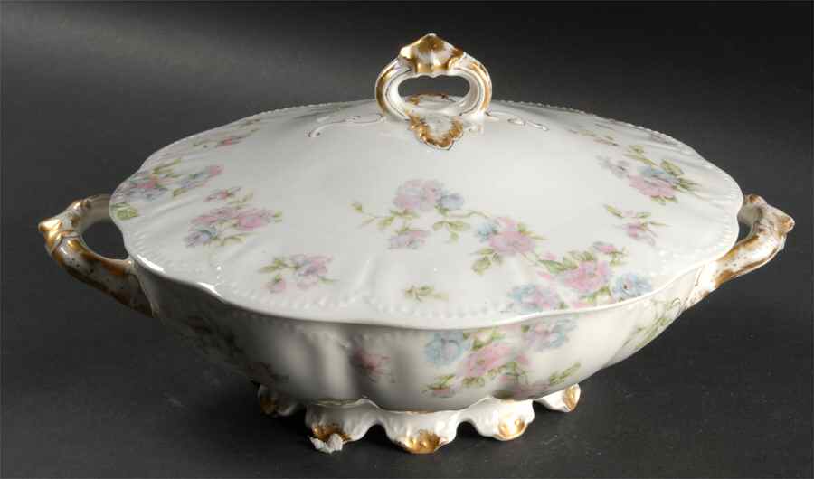 Schleiger 39 Round Covered Vegetable by Haviland-1