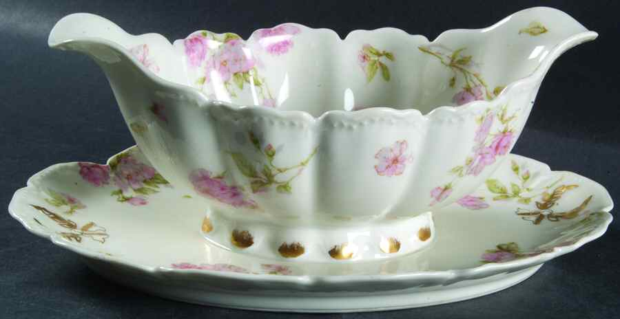 Schleiger 39C Gravy Boat with Attached Underplate by Haviland-1