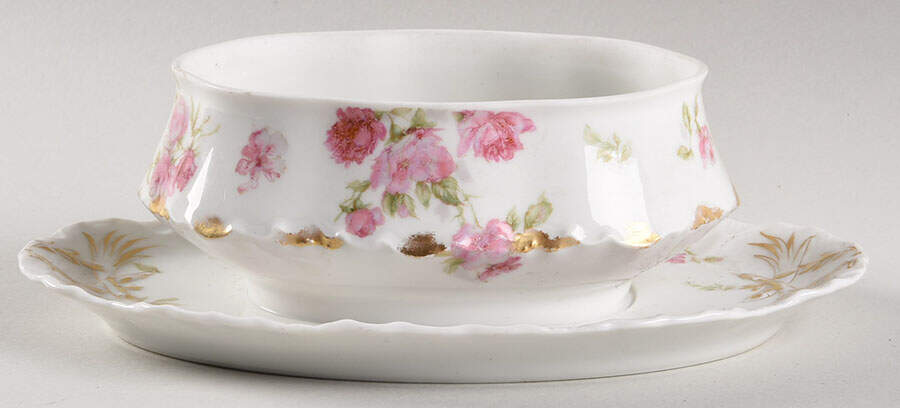 Schleiger 39F Gravy Boat w/Attached Underplate No Lid by Haviland-1