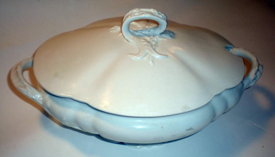 Schleiger 4 Oval Covered Vegetable by Haviland-1