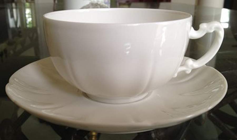 Schleiger 4 Flat Cup & Saucer Set by Haviland-1