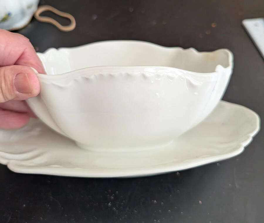 Schleiger 411 Gravy Boat with Attached Underplate by Haviland-1