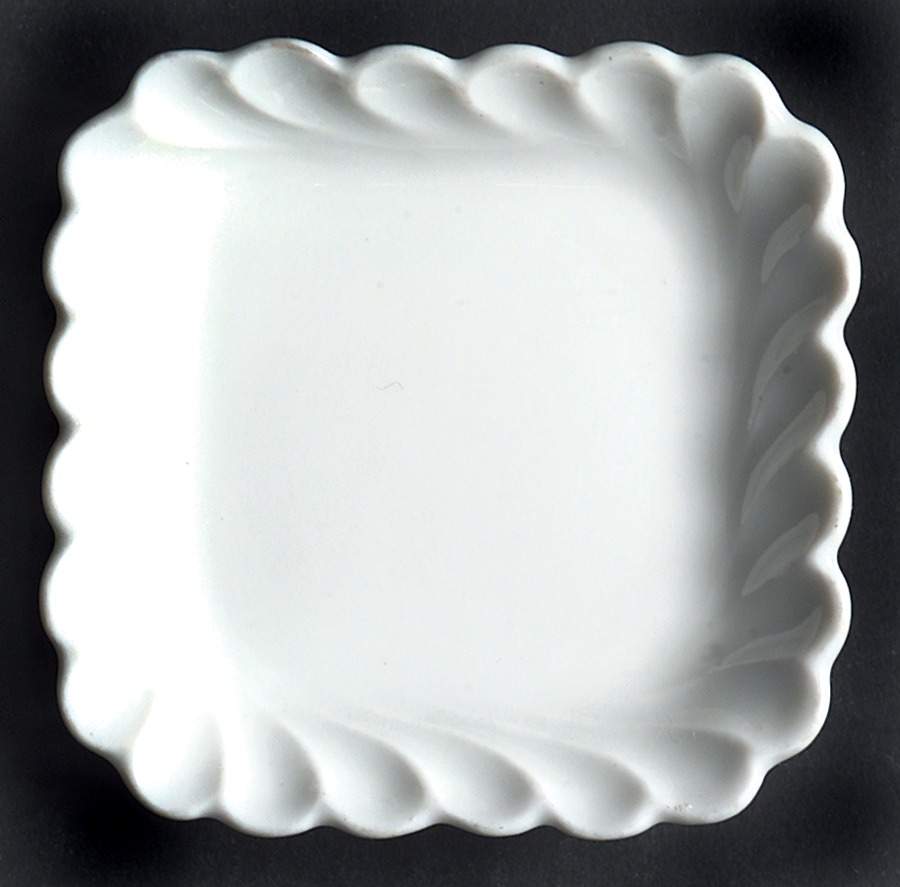 Schleiger 413 (Older, Pre 1950) Butter Pat by Haviland-1