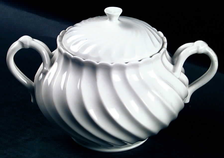 Schleiger 413 (Older, Pre 1950) Oversize Sugar Bowl & Lid by Haviland-1