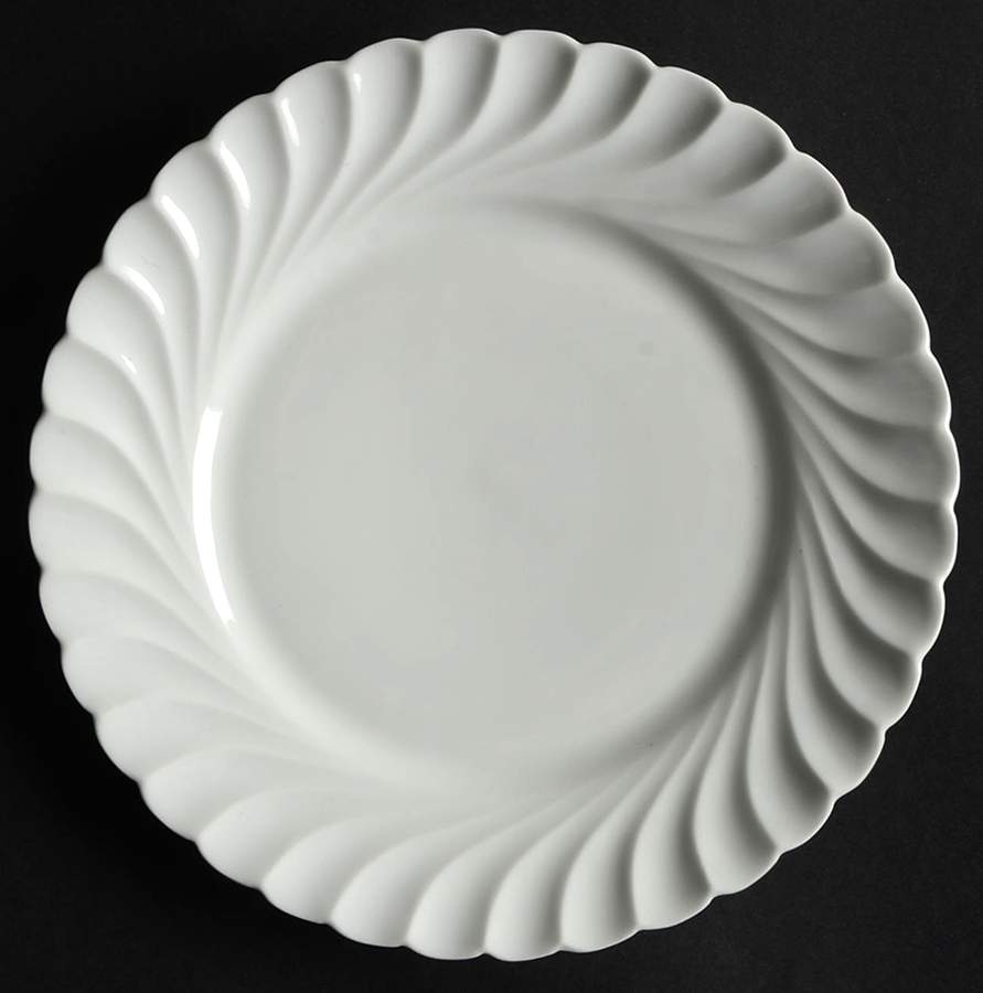 Schleiger 413 (Older, Pre 1950) Luncheon Plate by Haviland-1